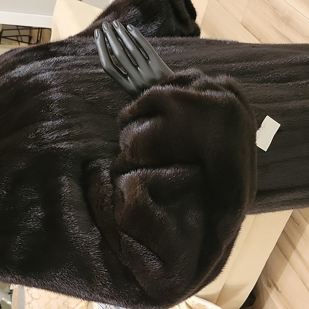 Couture | Authentic | Ankle length | Black Split Mink by Alaskan Fur | Size 10